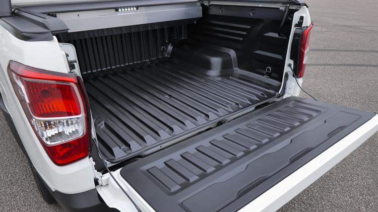 KGM MUSSO DIESEL 2.2 Double Cab Pick Up Rebel Auto